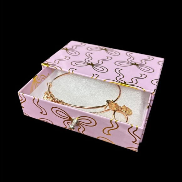 Alex & Ani Rose Gold Minnie Mouse Bracelet with box - Picture 2 of 8